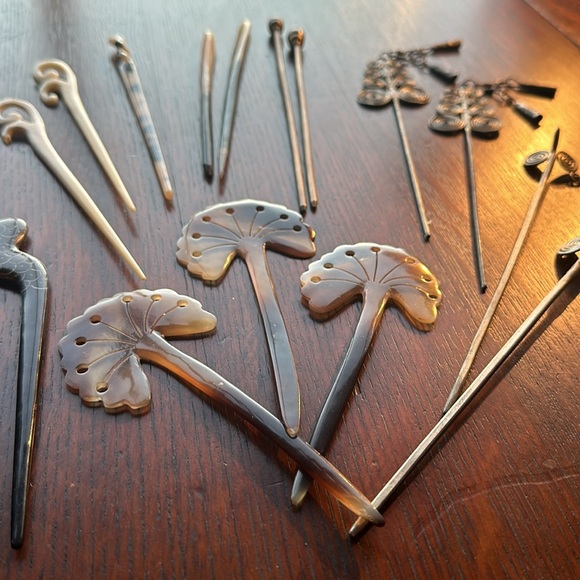 15 hair sticks from my travels around the world…metal, bone, black pearls & horn - Picture 7 of 16